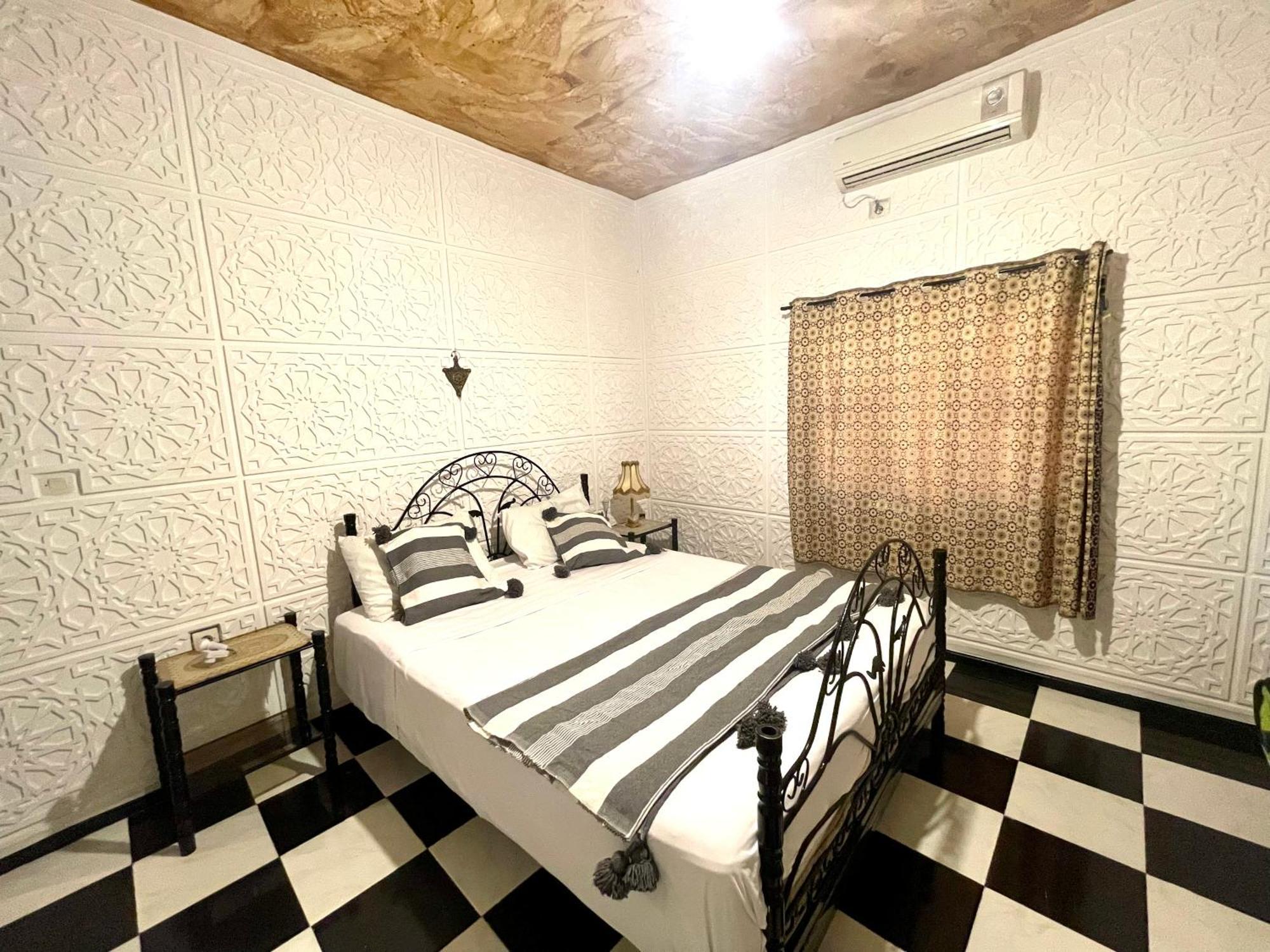 תפראוט La Maison Traditionnelle Hotel Et Guesthouse מראה חיצוני תמונה