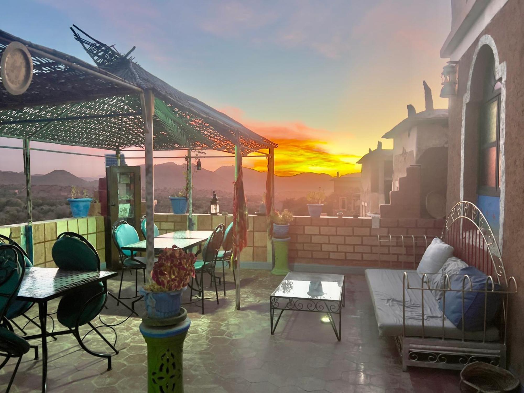 תפראוט La Maison Traditionnelle Hotel Et Guesthouse מראה חיצוני תמונה